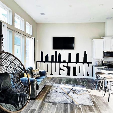 Modern Style Relaxation In Houston, Texasヴィラ エクステリア 写真
