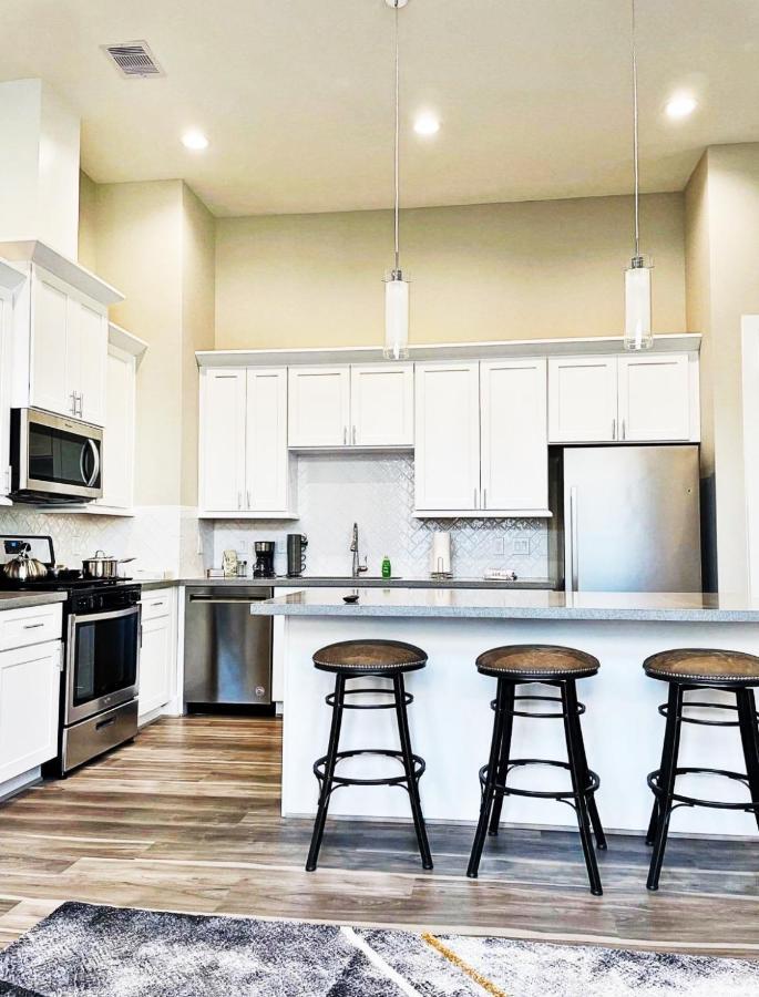 Modern Style Relaxation In Houston, Texasヴィラ エクステリア 写真